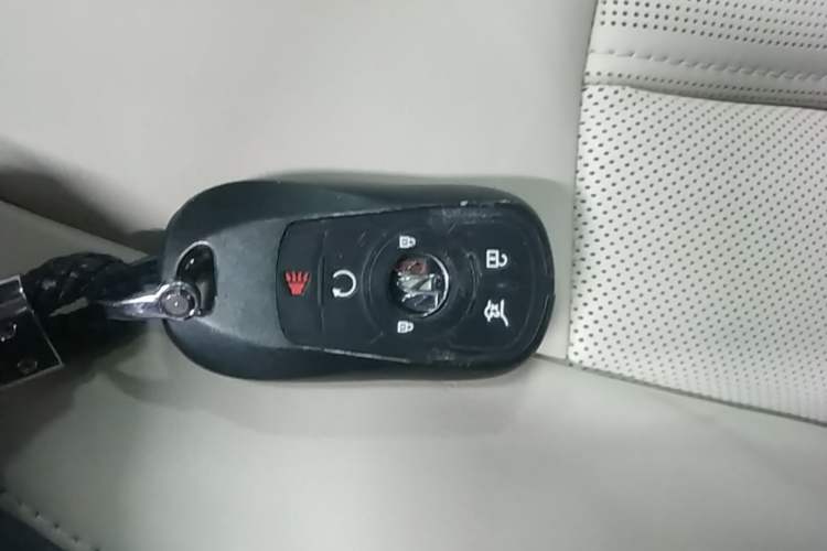Used Buick LaCrosse 2022 Avenir Flagship Model Interior 1