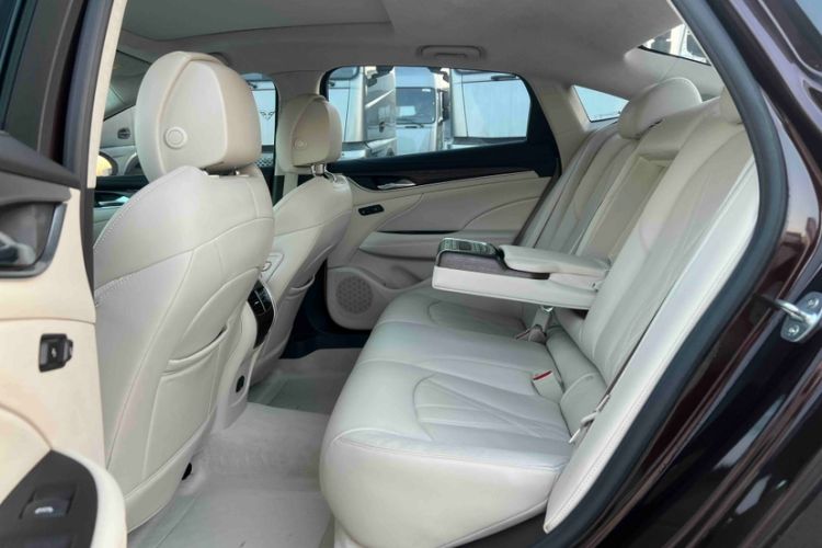 Used Buick LaCrosse 2022 Avenir Flagship Model Interior 2
