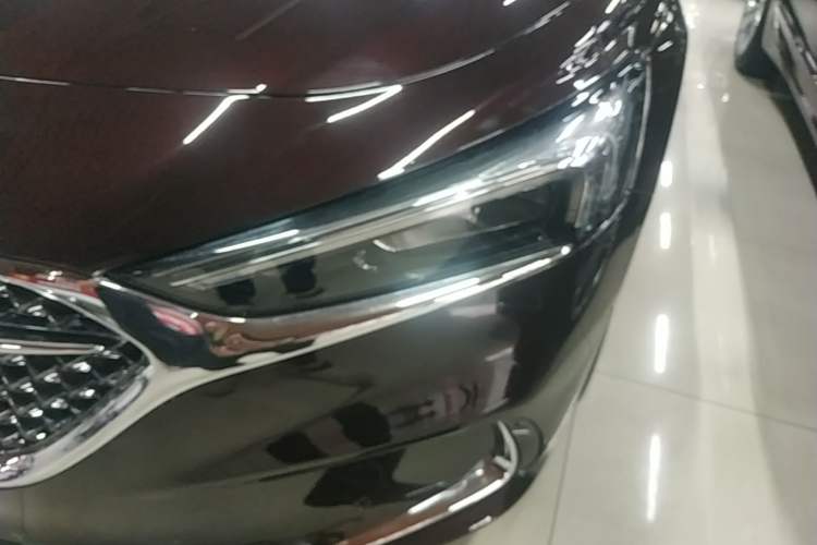 Used Buick LaCrosse 2022 Avenir Flagship Model Left Front Headlight