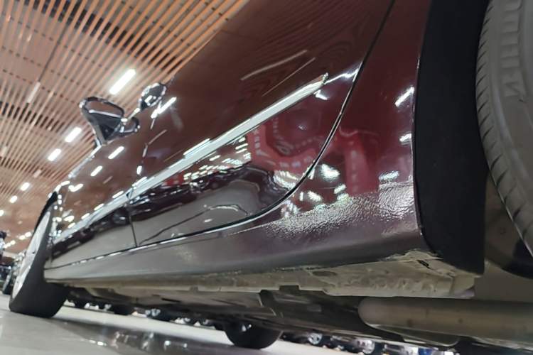 Used Buick LaCrosse 2022 Avenir Flagship Model Left Side Sill