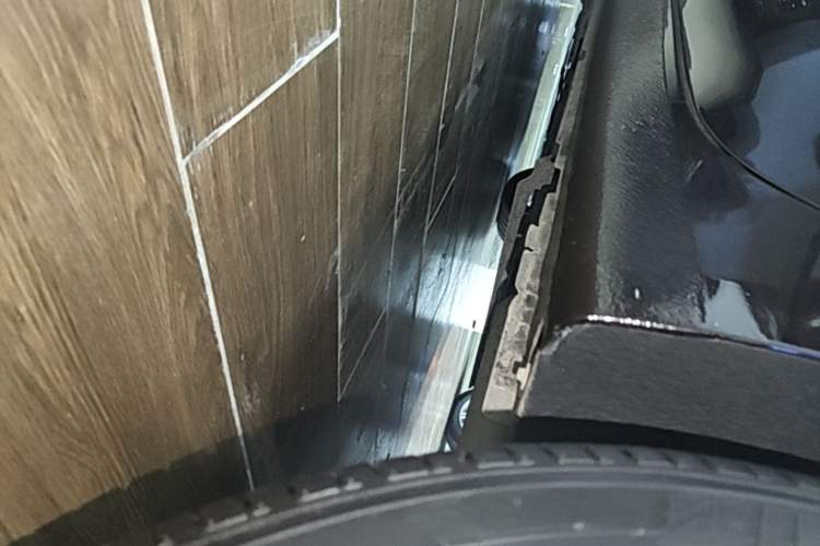 Used Buick LaCrosse 2022 Avenir Avia First Edition Left Side Sill