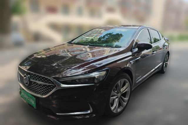 Buick LaCrosse 2022 Avenir Flagship Model مستعملة