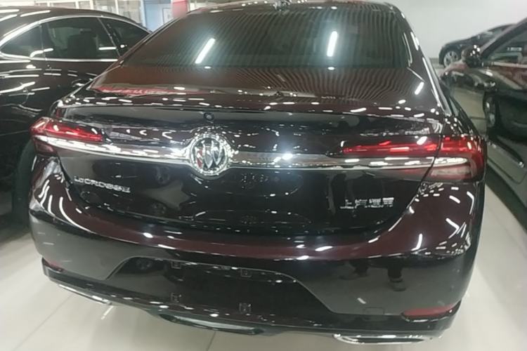 Used Buick LaCrosse 2022 Avenir Flagship Model Rear