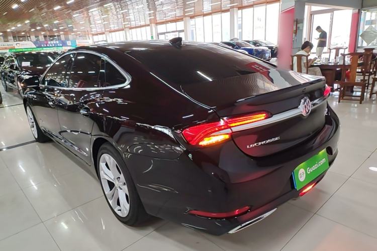 Used Buick LaCrosse 2022 Avenir Flagship Model Rear Left 45 Deg