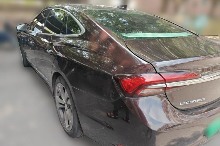 Used Buick LaCrosse 2022 Avenir Flagship Model Rear Left 45 Deg