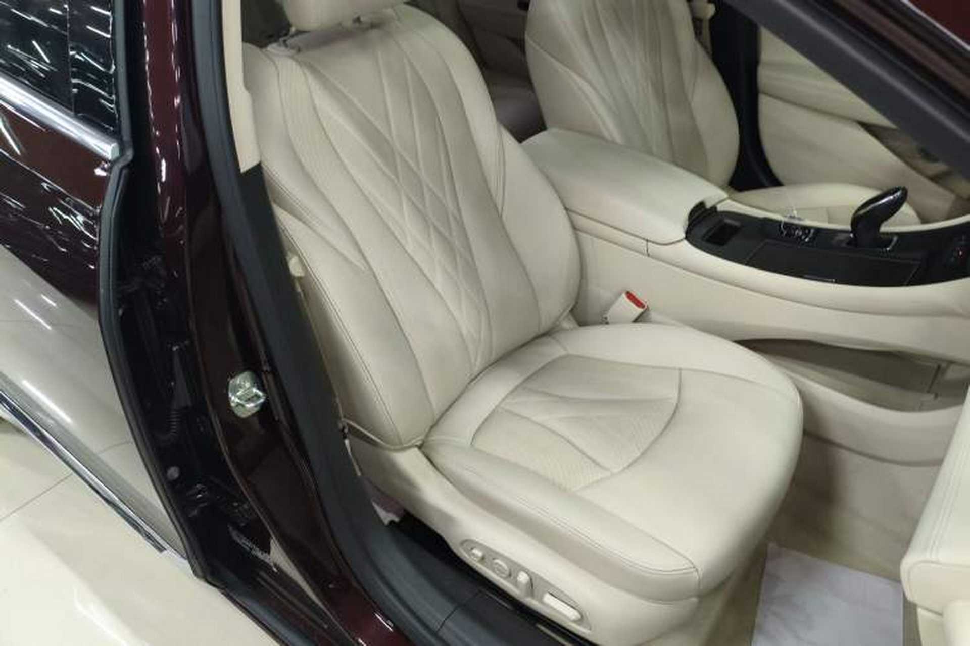 Used Buick LaCrosse 2022 Avenir Flagship Model Right Front Seat