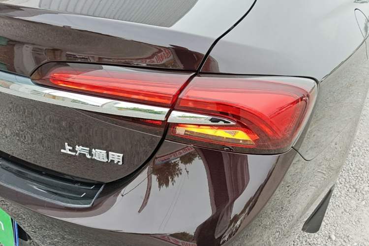 Used Buick LaCrosse 2022 Avenir Avia First Edition Right Rear Taillight