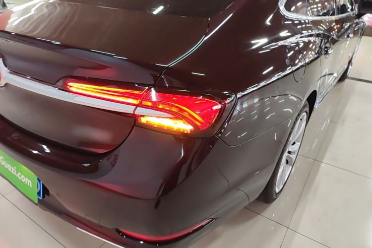 Used Buick LaCrosse 2022 Avenir Flagship Model Right Rear Taillight