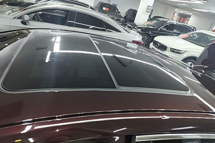 Used Buick LaCrosse 2022 Avenir Avia First Edition Roof