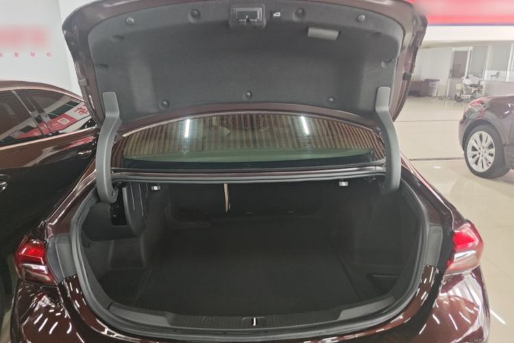 Used Buick LaCrosse 2022 Avenir Avia First Edition Trunk