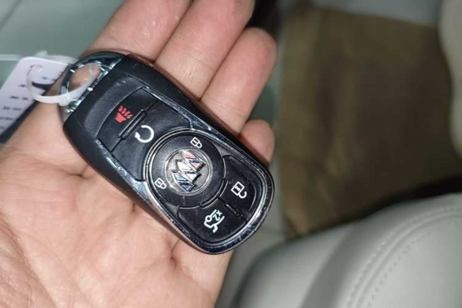 Used Buick LaCrosse 2022 Avenir Avia First Edition Vehicle Key