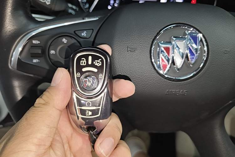 Used Buick LaCrosse 2022 Avenir Avia First Edition Vehicle Key