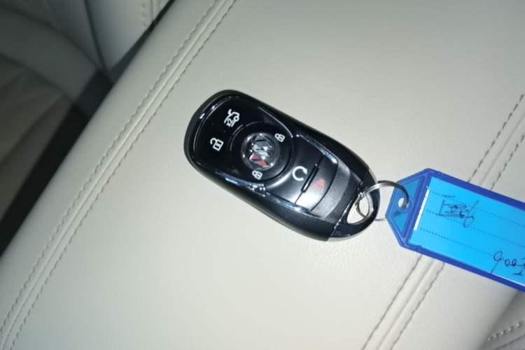 Used Buick LaCrosse 2022 Avenir Avia First Edition Vehicle Key