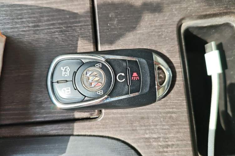 Used Buick LaCrosse 2022 Avenir Avia First Edition Vehicle Key