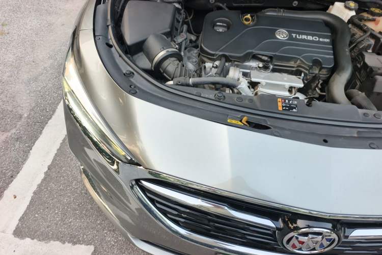 Used Buick LaCrosse 2022 552T Luxury Version Engine Bay Right