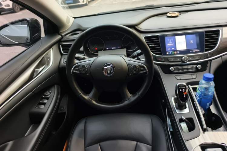 Used Buick LaCrosse 2022 552T Luxury Version Steering Wheel