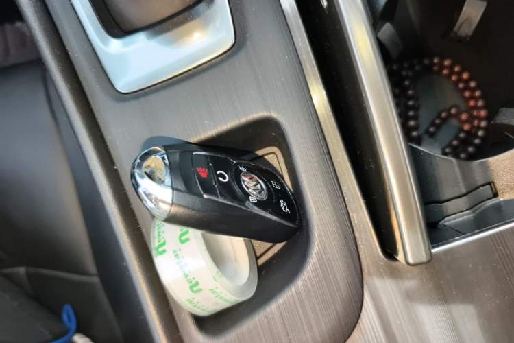 Used Buick LaCrosse 2022 552T Luxury Version Vehicle Key