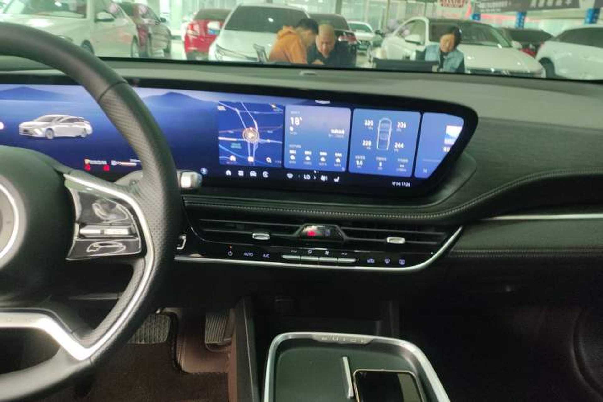 Used Buick LaCrosse 2023 28T Prestige Edition Audio And AC Panel