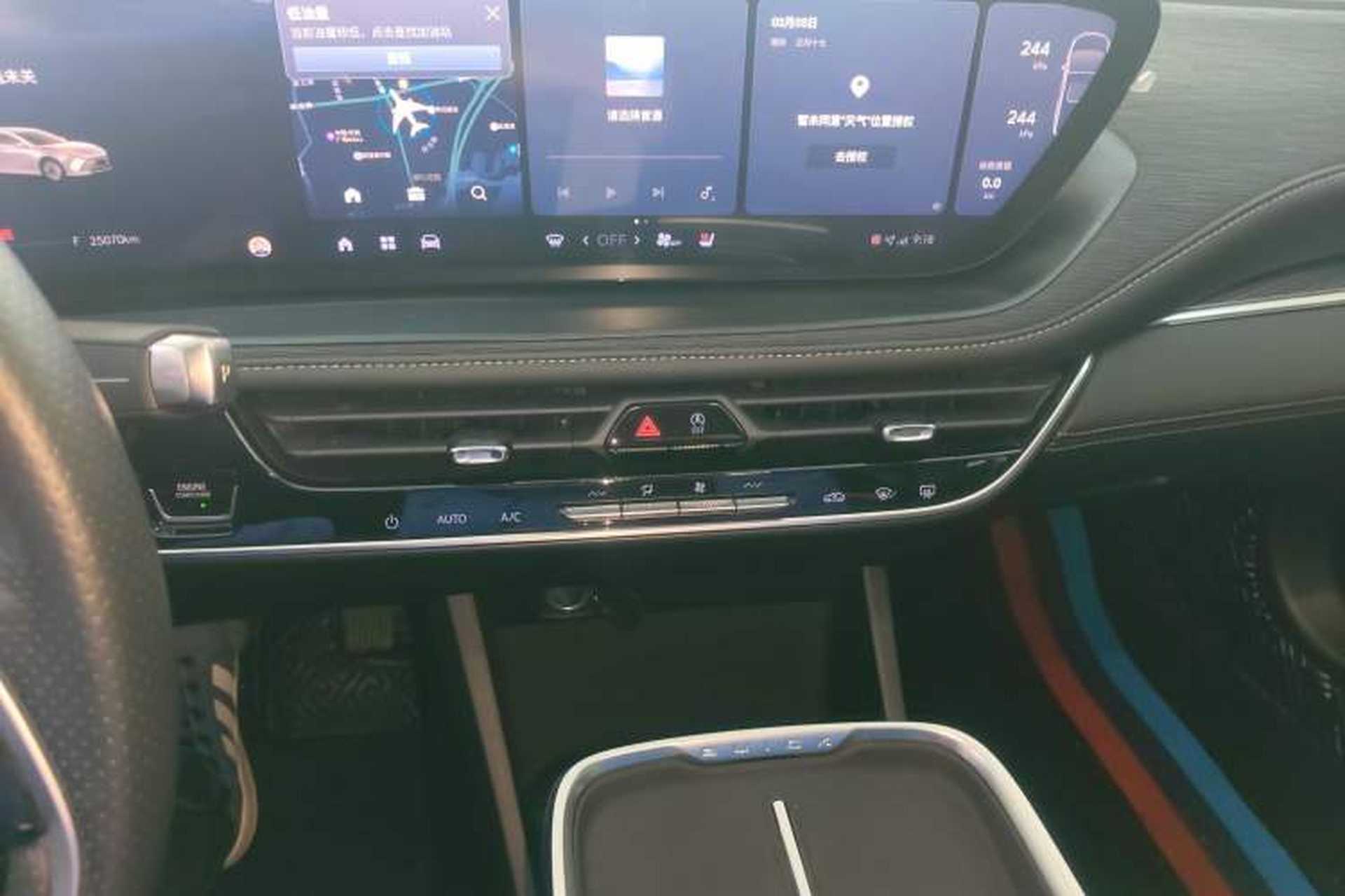 Used Buick LaCrosse 2023 28T Prestige Edition Audio And AC Panel