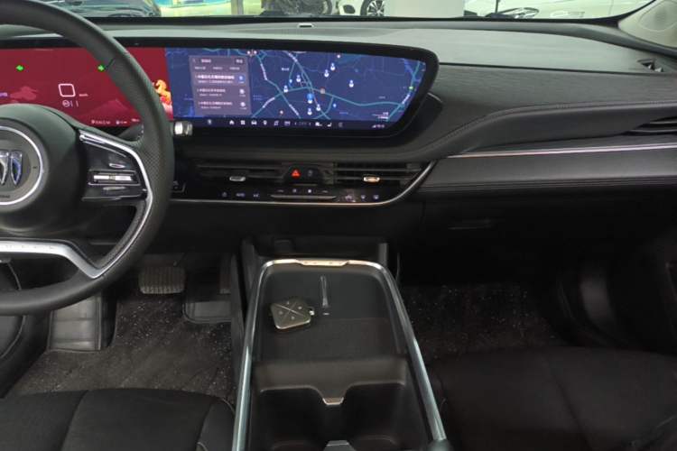 Used Buick LaCrosse 2023 28T Prestige Edition Audio And AC Panel