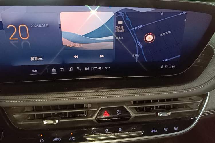Used Buick LaCrosse 2023 Restyled 25T Cross-Country Edition Audio And AC Panel