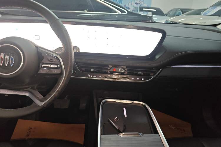 Used Buick LaCrosse 2023 28T Enjoyment Edition Audio And AC Panel