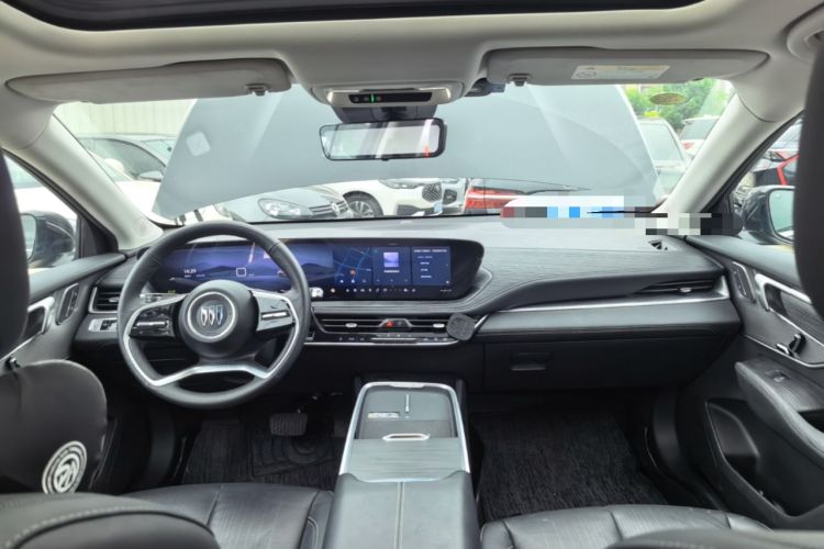Used Buick LaCrosse 2023 28T Prestige Edition Center Console