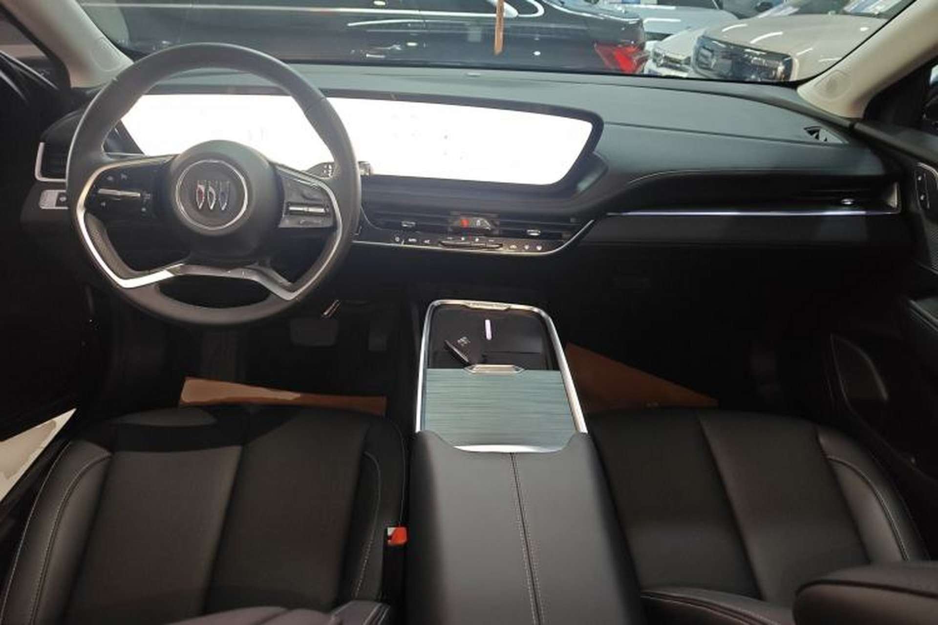 Used Buick LaCrosse 2023 28T Enjoyment Edition Center Console