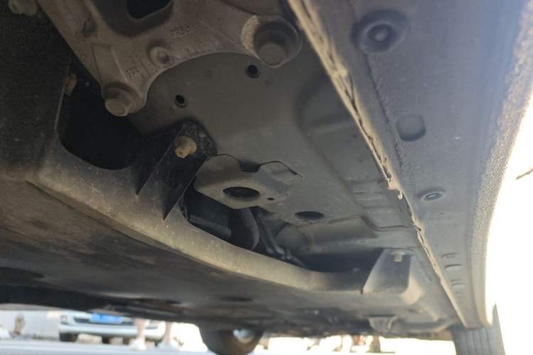 Used Buick LaCrosse 2023 Restyled 25T Cross-Country Edition Chassis Rear Right