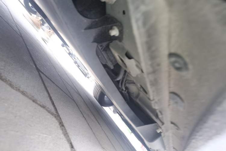 Used Buick LaCrosse 2023 28T Prestige Edition Chassis Rear Right