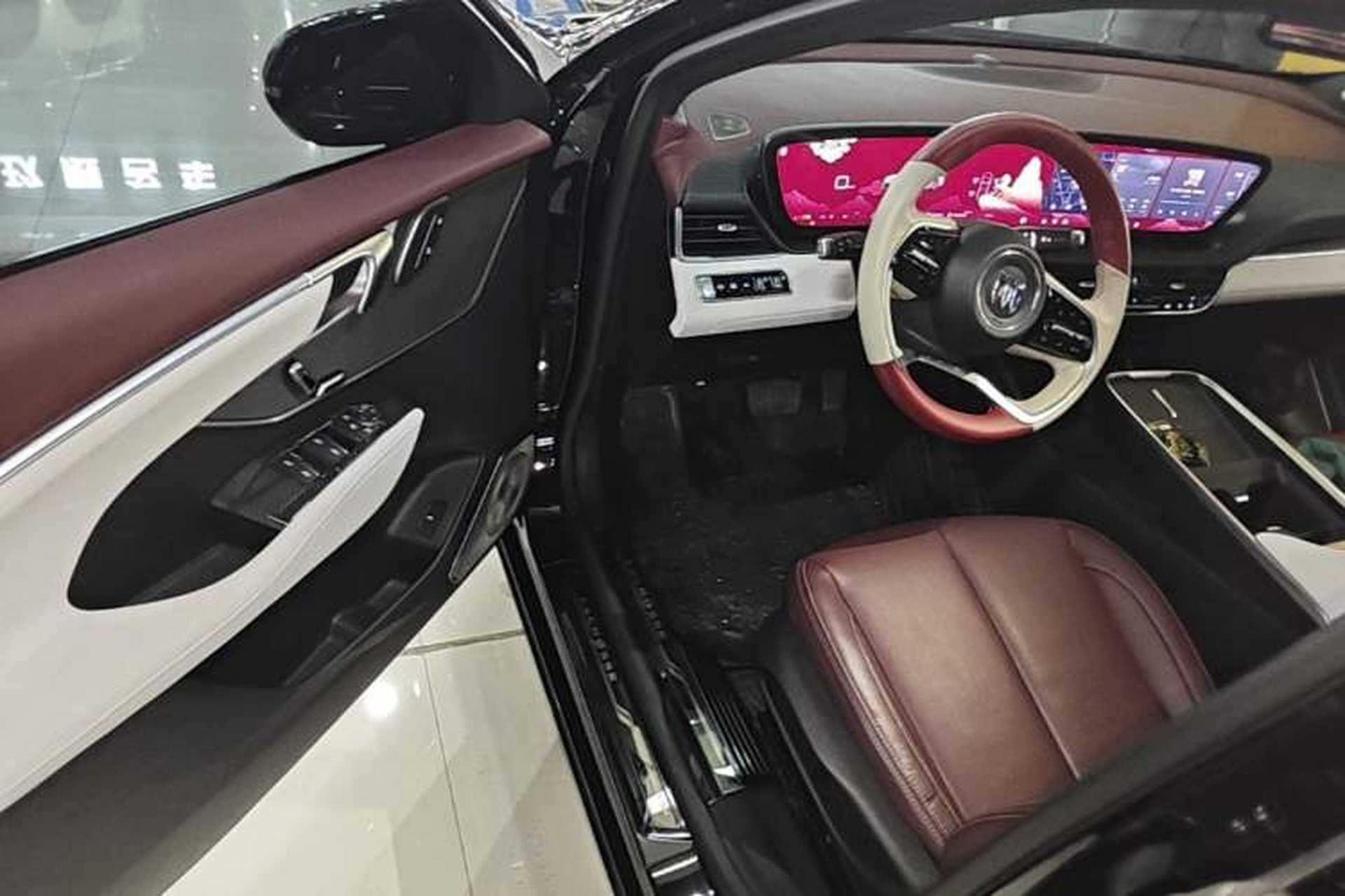 Used Buick LaCrosse 2023 28T Prestige Edition Driver Seat