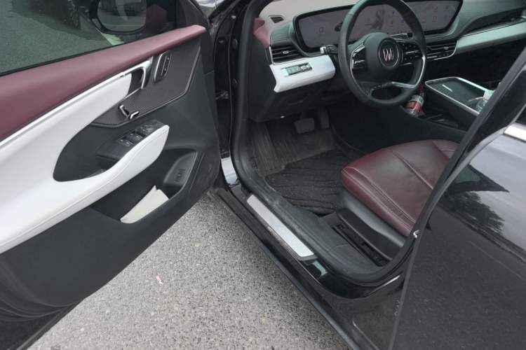 Used Buick LaCrosse 2023 28T Prestige Edition Driver Seat