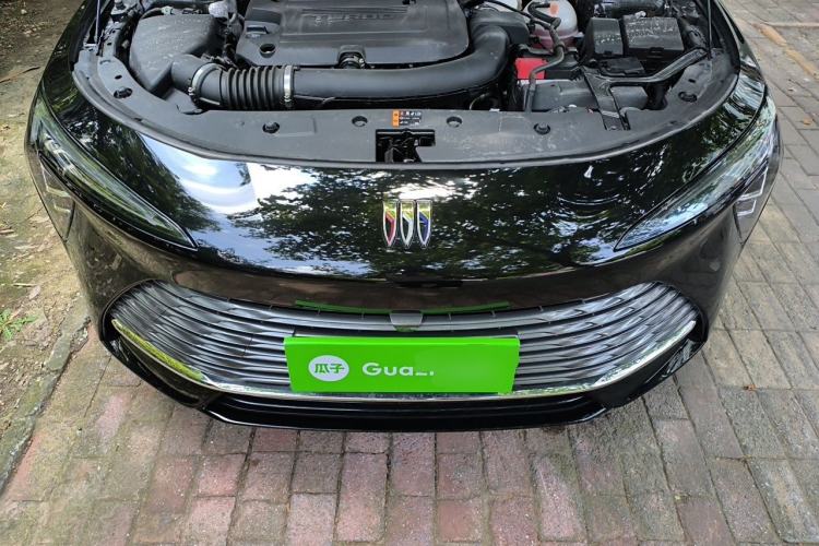 Used Buick LaCrosse 2023 28T Enjoyment Edition Engine Bay