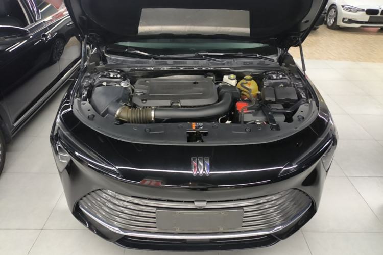 Used Buick LaCrosse 2023 28T Prestige Edition Engine Bay