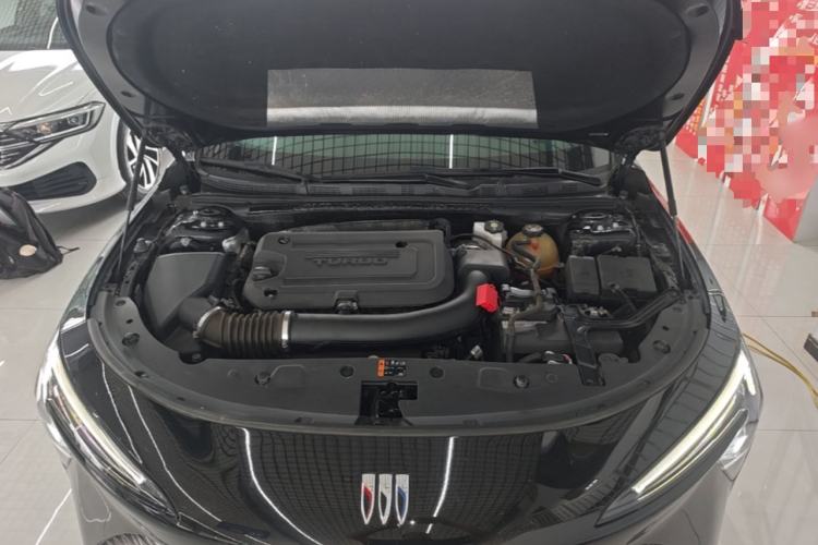 Used Buick LaCrosse 2023 28T Prestige Edition Engine Bay
