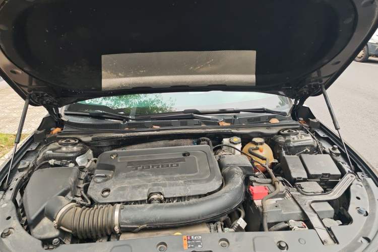 Used Buick LaCrosse 2023 28T Prestige Edition Engine Bay