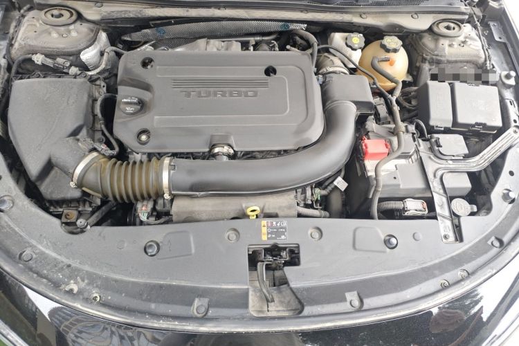 Used Buick LaCrosse 2023 28T Prestige Edition Engine Bay