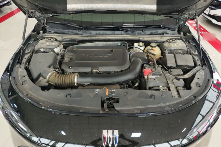Used Buick LaCrosse 2023 28T Prestige Edition Engine Bay