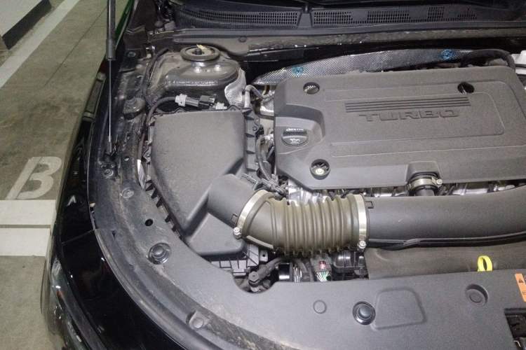 Used Buick LaCrosse 2023 28T Prestige Edition Engine Bay Right