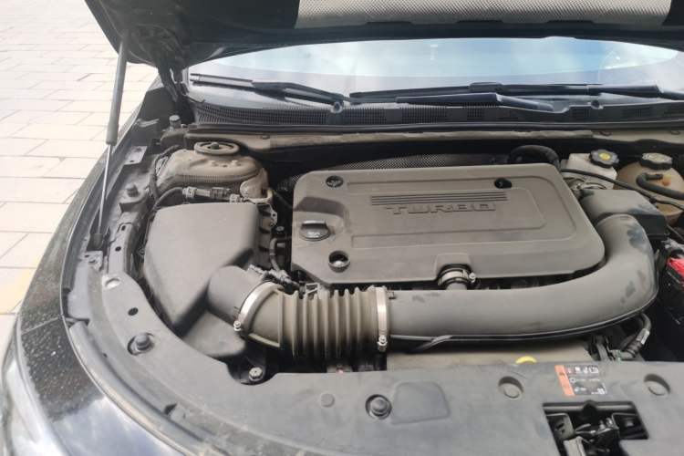 Used Buick LaCrosse 2023 28T Prestige Edition Engine Bay Right