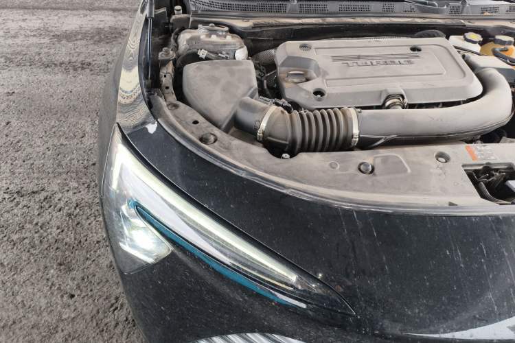 Used Buick LaCrosse 2023 28T Prestige Edition Engine Bay Right
