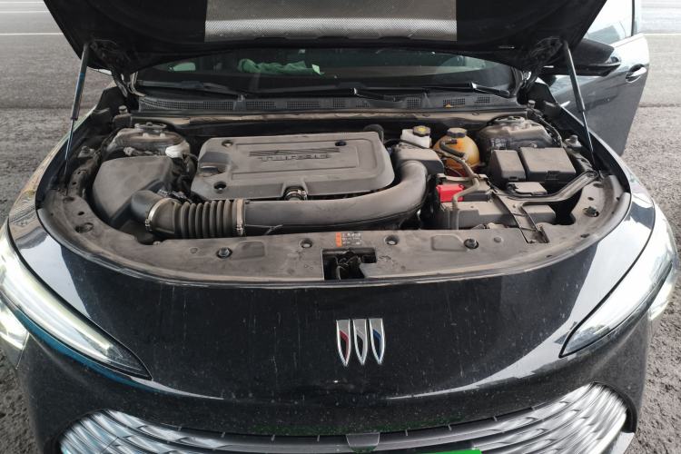 Used Buick LaCrosse 2023 28T Prestige Edition Engine Bay