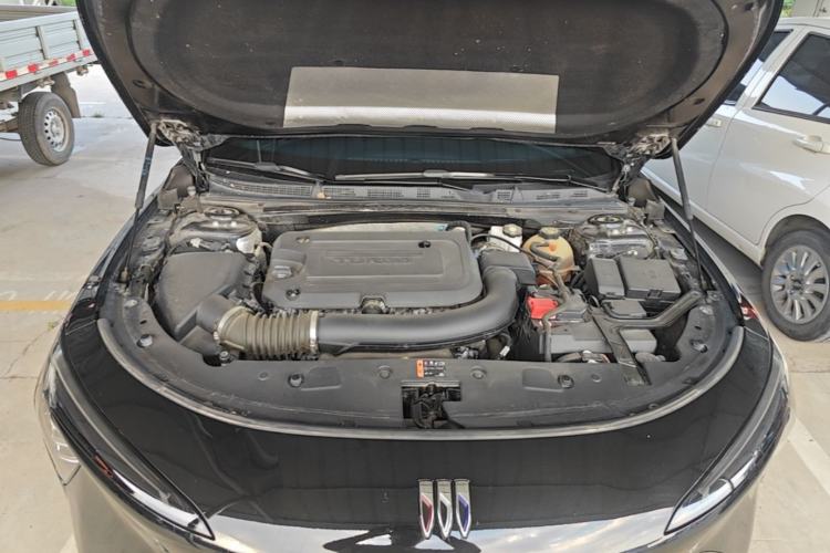 Used Buick LaCrosse 2023 28T Prestige Edition Engine Bay