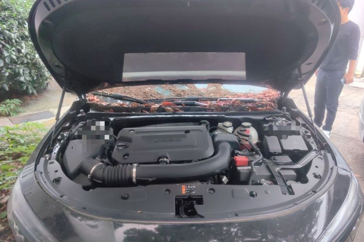 Used Buick LaCrosse 2023 28T Prestige Edition Engine Bay