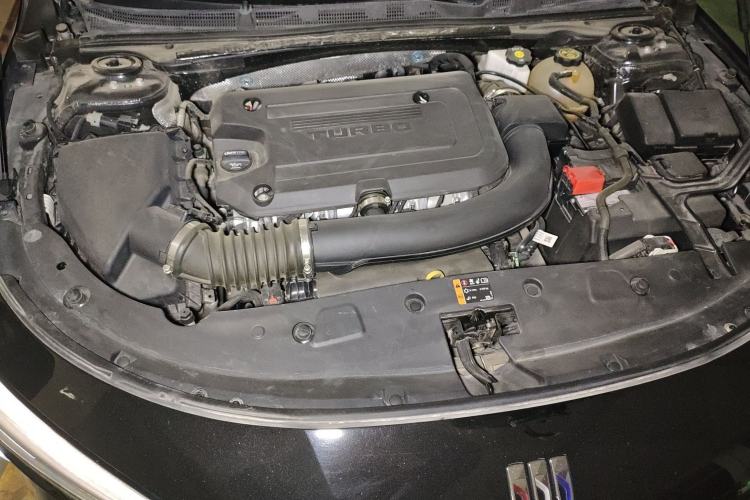 Used Buick LaCrosse 2023 28T Prestige Edition Engine Bay