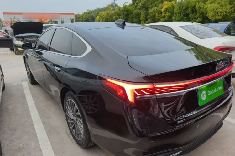 Used Buick LaCrosse 2023 28T Prestige Edition Exterior 2