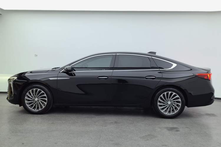 Used Buick LaCrosse 2023 28T Prestige Edition Exterior 4