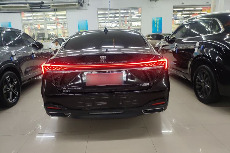 Used Buick LaCrosse 2023 28T Prestige Edition Exterior 4