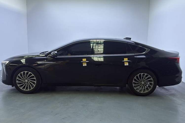 Used Buick LaCrosse 2023 28T Prestige Edition Exterior 6