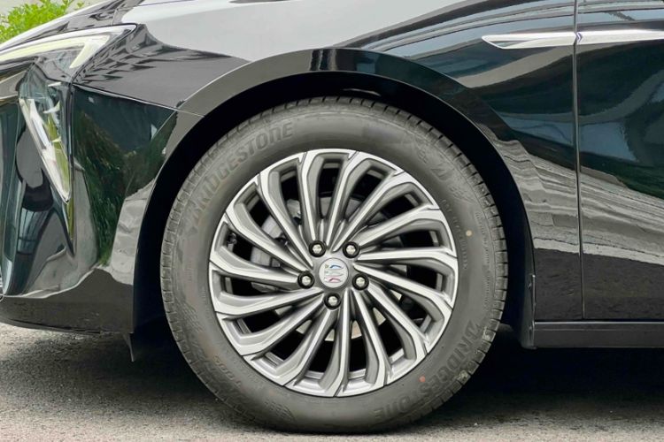 Used Buick LaCrosse 2023 28T Prestige Edition Exterior 8